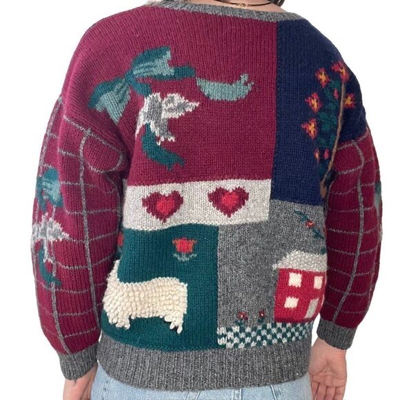 Vintage Womens Deans of Scotland Hand Knit Cottagecore Farm Scene Wool Sweater - Picture 4 of 9